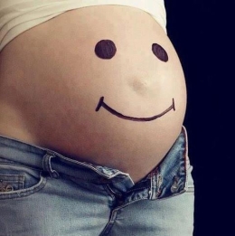 Happy belly, happy birth.